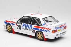 BMW E30 M3 #20 M. Duez / A. Lopes 1000 Lakes Rally 1989 IXO 1:18 18RMC132 Metal — zdjęcie 5 z 6
