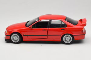 BMW 318is E36 Hellrot UT Models 1:18 180024302-R1 Metal — zdjęcie 4 z 8