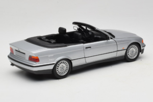 BMW 3 Series E36 Kabriolet Srebrny UT Models 1:18 BMW008 Metal — zdjęcie 3 z 8
