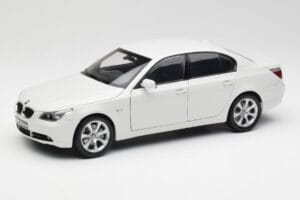 BMW E60 545i Alpine Biały Kyosho 1:18 08591W Metal