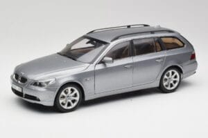 BMW 545i E61 Touring Jasnoszary Kyosho 1:18 80430308414 Metal