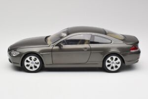 BMW 6 E63 Coupe Jasny Brąz Kyosho 1:18 80430153283 Metal — zdjęcie 4 z 8