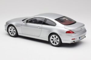 BMW 645Ci E63 Srebrny Kyosho 1:18 80430153285 Metal — zdjęcie 7 z 8