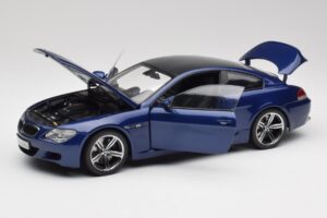 BMW M6 E63 Niebieski Kyosho 1:18 80430413351 Metal — zdjęcie 2 z 8
