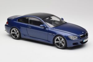 BMW M6 E63 Niebieski Kyosho 1:18 80430413351 Metal — zdjęcie 6 z 8