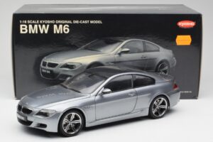 BMW M6 E63 Silver Szary Kyosho 1:18 08703GR Metal — zdjęcie 8 z 8