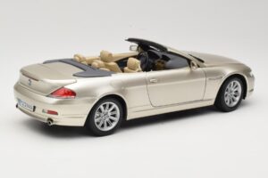 BMW 6 Series E64 Cabriolet Mineral Silver Metallic Kyosho 1:18 80430153437 Metal — zdjęcie 4 z 9
