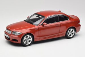 BMW 1 E82 Coupe Pomarańczowy Kyosho 1:18 80430427064 Metal