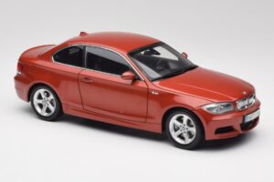 BMW 1 E82 Coupe Pomarańczowy Kyosho 1:18 80430427064 Metal — zdjęcie 6 z 8