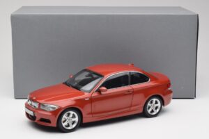 BMW 1 E82 Coupe Pomarańczowy Kyosho 1:18 80430427064 Metal — zdjęcie 8 z 8