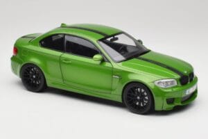 BMW 1 Series E82 Coupe Taiga Green Metallic Minichamps 1:18 110020024 Metal — zdjęcie 6 z 8