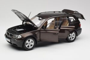 BMW X3 E83 3.0d Ciemny Brązowy Metalik Kyosho 1:18 80430300736 Metal — zdjęcie 2 z 8