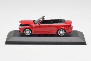 BMW 1 Series E88 Kabriolet Karmazynowy Czerwony Minichamps 1:43 431026230 Metal — zdjęcie 5 z 5