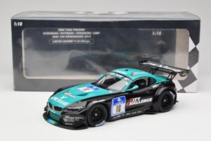 BMW Z4 E89 GT3 BMW Team Vita4one #18 J. Klingmann / M. Wittmann ADAC 24 Hours Nurburgring 2012 Minichamps 1:18 151122318 Meta — zdjęcie 6 z 6
