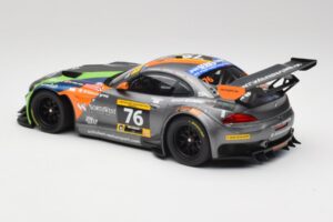 BMW Z4 E89 GT3 #76 Schubert Motorsport Dubai 24 Hours 2014 Minichamps 1:18 151142376 Metal — zdjęcie 5 z 6