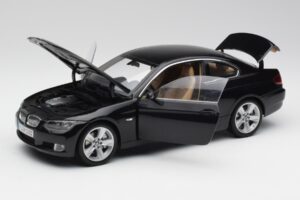 BMW 3 E92 Coupe Czarny Kyosho 1:18 80430407222 Metal — zdjęcie 2 z 8