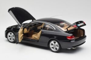 BMW 3 E92 Coupe Czarny Kyosho 1:18 80430407222 Metal — zdjęcie 5 z 8