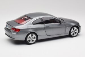 BMW 330i E92 Coupe Szary Metalik Kyosho 1:18 80430407220 Metal — zdjęcie 3 z 8