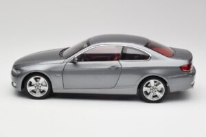 BMW 330i E92 Coupe Szary Metalik Kyosho 1:18 80430407220 Metal — zdjęcie 4 z 8