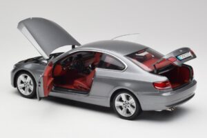 BMW 330i E92 Coupe Szary Metalik Kyosho 1:18 80430407220 Metal — zdjęcie 5 z 8