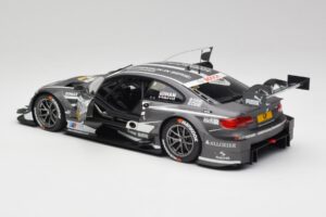 BMW M3 E92 #8 BMW Team RBM J. Hand DTM 2013 Minichamps 1:18 100132208 Metal — zdjęcie 5 z 8