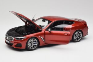 BMW M850i G15 Pomarańczowy Metallic Norev 1:18 183285 Metal — zdjęcie 2 z 8