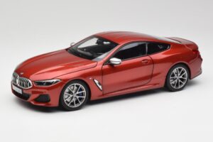 BMW M850i G15 Pomarańczowy Metallic Norev 1:18 183285 Metal