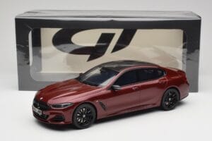 BMW M850i G15 M Performance Melbourne Red Metallic GT Spirit 1:18 GT493 Żywica — zdjęcie 6 z 6