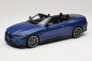 BMW M4 G82 Kabriolet Frozen Portimao Blue Minichamps 1:18 155021030 Metal