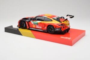 BMW M4 GT3 G82 #31 S. van der Linde Team Schubert DTM Champion 2022 Minichamps 1:18 113222331 Metal — zdjęcie 7 z 8