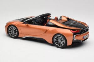 BMW i8 Roadster E-Miedziany Minichamps 1:18 80432454784 Metal — zdjęcie 5 z 6
