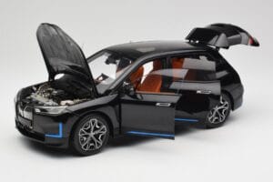 BMW iX Sapphire Black Minichamps 1:18 110023101 Metal — zdjęcie 2 z 8