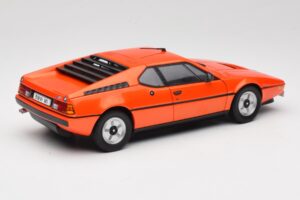 BMW M1 Pomarańczowy Minichamps 1:18 80432411549 Metal — zdjęcie 3 z 8