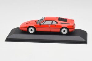 BMW M1 Czerwony Minichamps 1:43 430025022 Metal