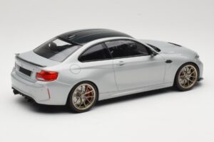BMW M2 CS F87 Srebrny ze złotymi felgami Minichamps 1:18 155021028 Metal — zdjęcie 2 z 6