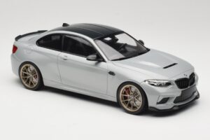 BMW M2 CS F87 Srebrny ze złotymi felgami Minichamps 1:18 155021028 Metal — zdjęcie 4 z 6