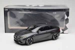 BMW M2 F87 Grey Metallic Minichamps 1:18 155026102 Metal — zdjęcie 6 z 6