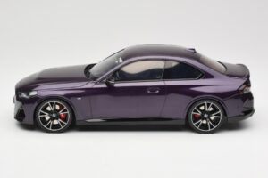 BMW M240i G42 Thundernight Metallic GT Spirit 1:18 GT504 Żywica — zdjęcie 3 z 6