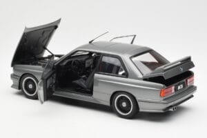 BMW M3 E30 Sport Evolution Cecotto Szary AUTOart 1:18 70567 Metal — zdjęcie 5 z 8