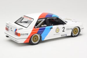 BMW M3 E30 Zackspeed #2 E. van de Poele Champion DTM 1987 Minichamps 1:18 155872002 Metal — zdjęcie 2 z 6