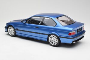 BMW M3 E36 Estoril Niebieski Otto 1:12 G016 Żywica — zdjęcie 5 z 6