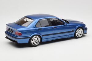 BMW M3 E36 Sedan Niebieski Otto 1:18 OT1082 Żywica — zdjęcie 2 z 6