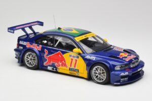 BMW M3 E46 GTR #11 Red Bull Interlagos 2005 AUTOart 1:18 80645 Metal — zdjęcie 4 z 6
