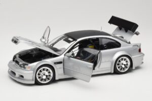 BMW M3 E46 GTR Street Srebrny With Carbon Roof Minichamps 1:18 100012102 Metal — zdjęcie 2 z 8