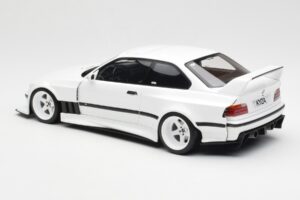 BMW M3 GTR E36 Khyzyl Saleem Alpine Biały Otto 1:18 OT1051 Żywica — zdjęcie 5 z 6