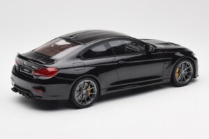 BMW M4 F82 CS Czarny GT Spirit 1:18 GT845 Żywica — zdjęcie 2 z 6