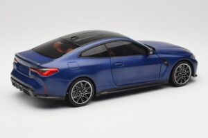 BMW M4 G82 Niebieski Metallic Minichamps 1:18 113020123 Metal — zdjęcie 3 z 8