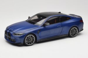 BMW M4 G82 Niebieski Metallic Minichamps 1:18 113020123 Metal