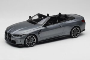 BMW M4 G82 Kabriolet Grey Metallic Minichamps 1:18 155021034 Metal