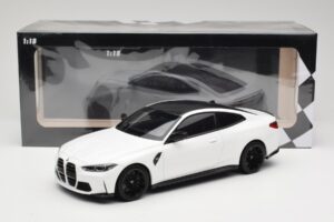 BMW M4 G82 Biały Minichamps 1:18 155020122 Metal — zdjęcie 6 z 6